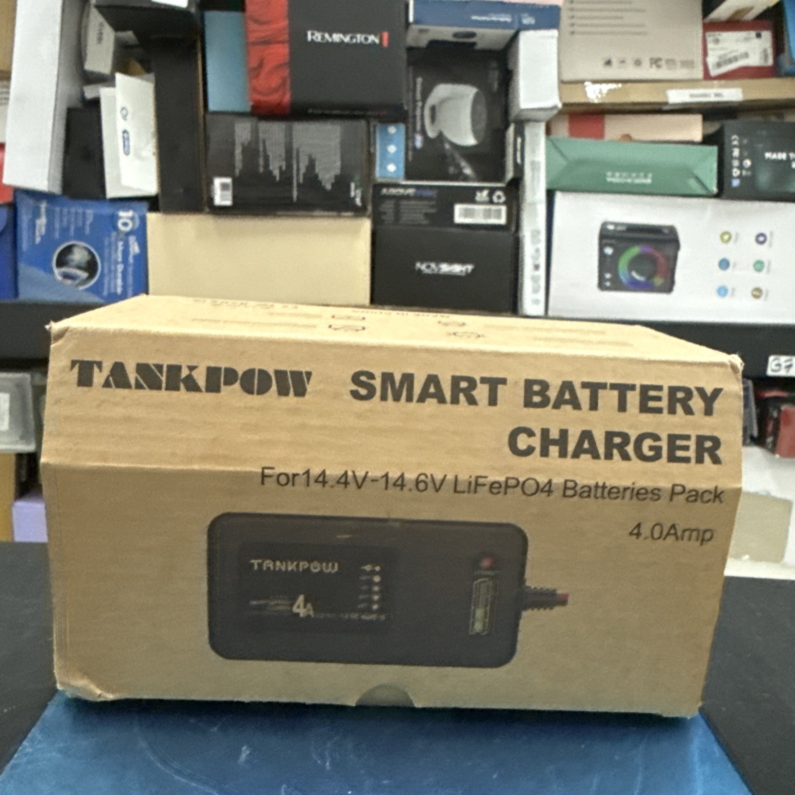14.6V LiFePO4 Battery Charger,4A Lithium Battery Chargers,12V Smart LiPO